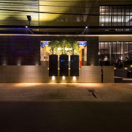 Best Western Plus Maple Leaf Ντάκα Εξωτερικό φωτογραφία