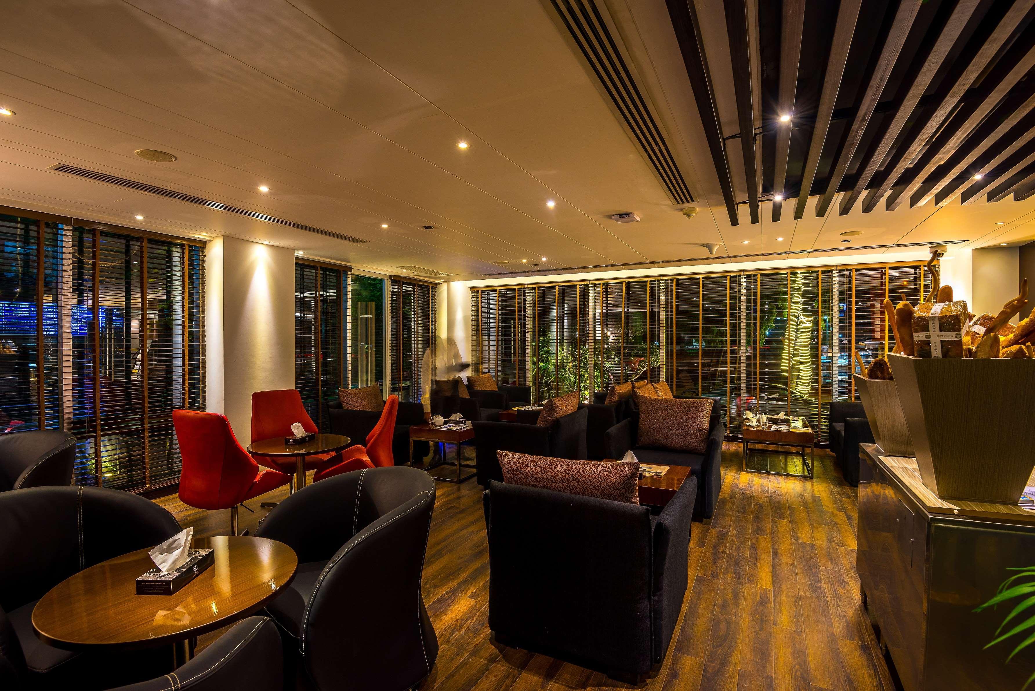 Best Western Plus Maple Leaf Ντάκα Εξωτερικό φωτογραφία